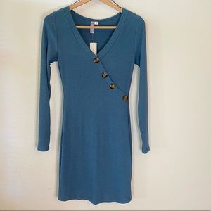 Alya | Francesca’s | Midi Dress